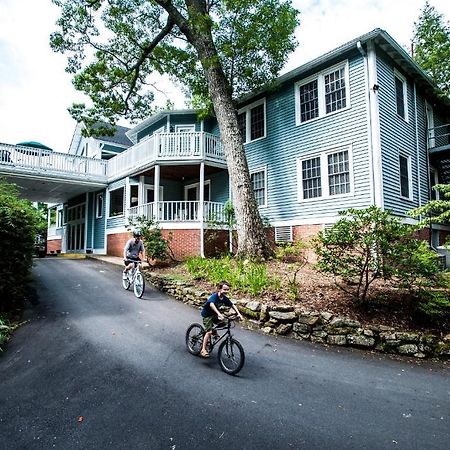 Highland Lake Inn&Resort - Flat Rock Exterior foto